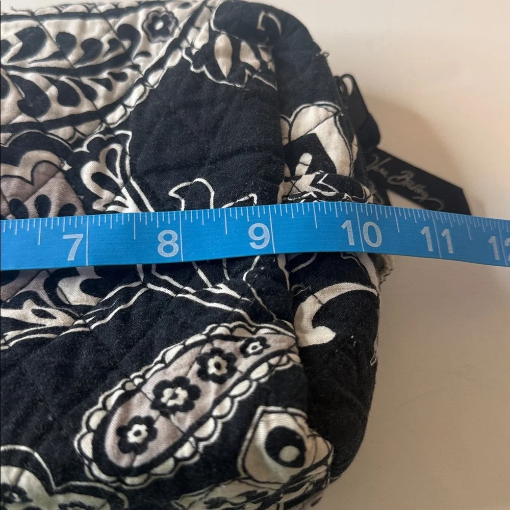 Vera Bradley RETIRED Midnight Paisley Cosmetic / Makeup Bag